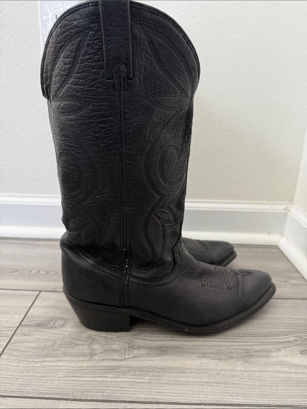 Classic Black Dingo Western Cowboy Boots